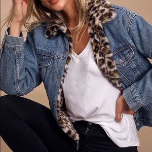 Levi’s Dad Trucker Reversible Cheetah Jean Jacket